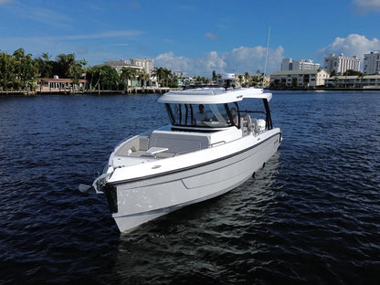 2026 Cruisers Yachts 38 VTR 38.0 feet, Clearwater, Florida #14
