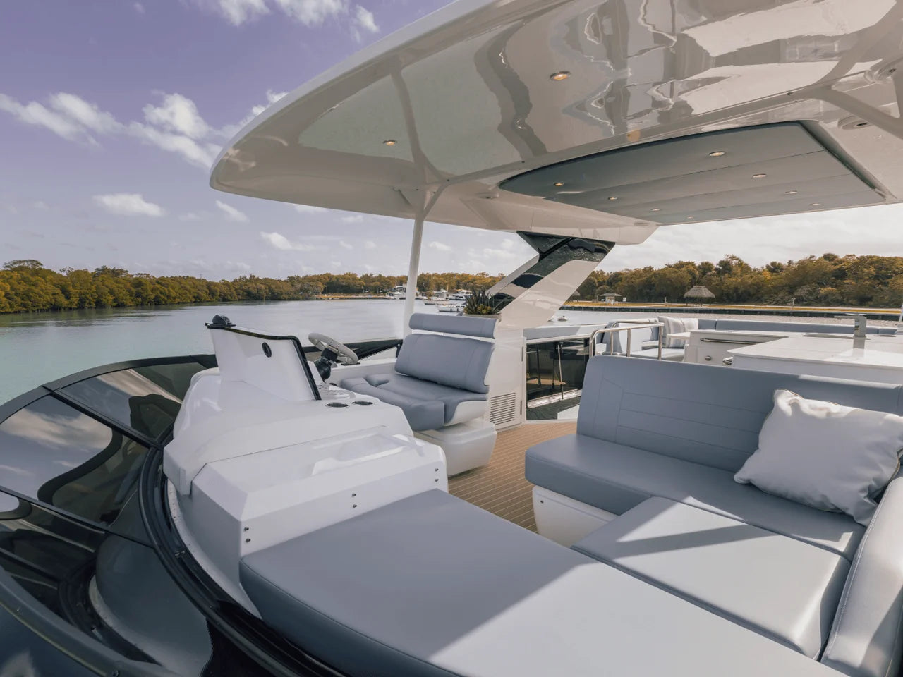 2027 Cruisers Yachts 57 FLY 57.0 feet, Clearwater, Florida #47