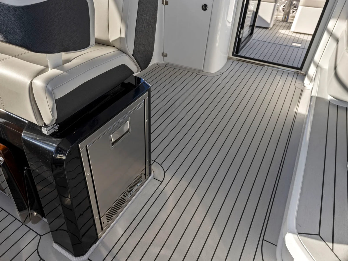2026 Cruisers Yachts 50GLS OB 50.0 feet, Clearwater, Florida #23