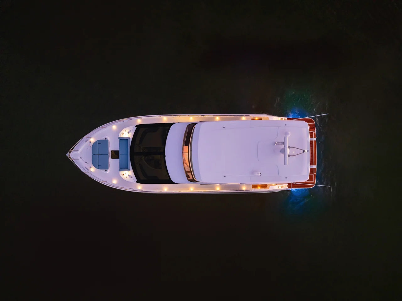 2027 Cruisers Yachts 50 FLY 50.0 feet, Clearwater, Florida #10