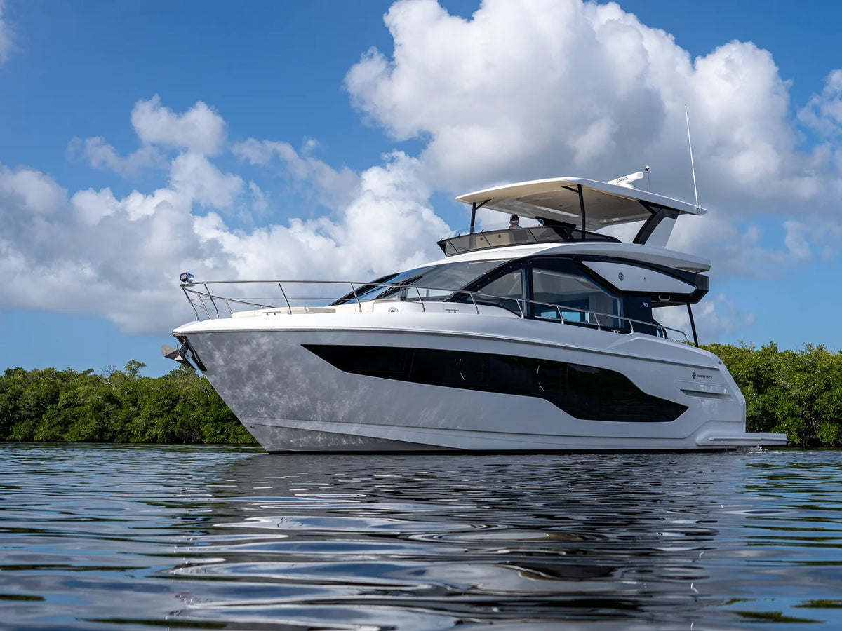 2026 Cruisers Yachts 50 FLY 50.0 feet, Clearwater, Florida #12