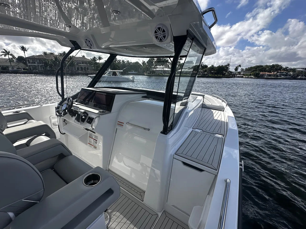 2026 Cruisers Yachts 38 VTR 38.0 feet, Clearwater, Florida #36