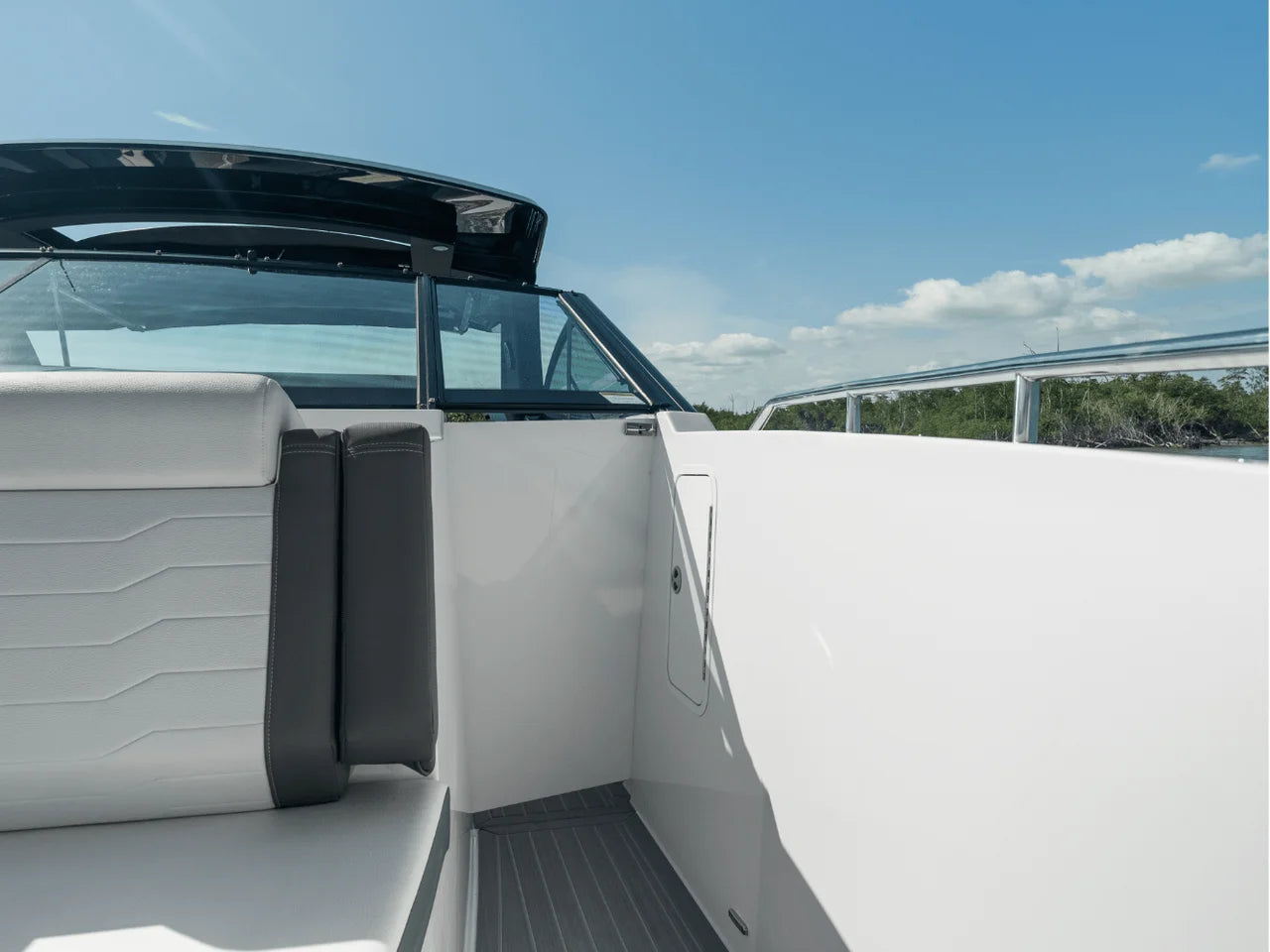 2027 Cruisers Yachts 38GLS-OB 38.0 feet, Clearwater, Florida #93