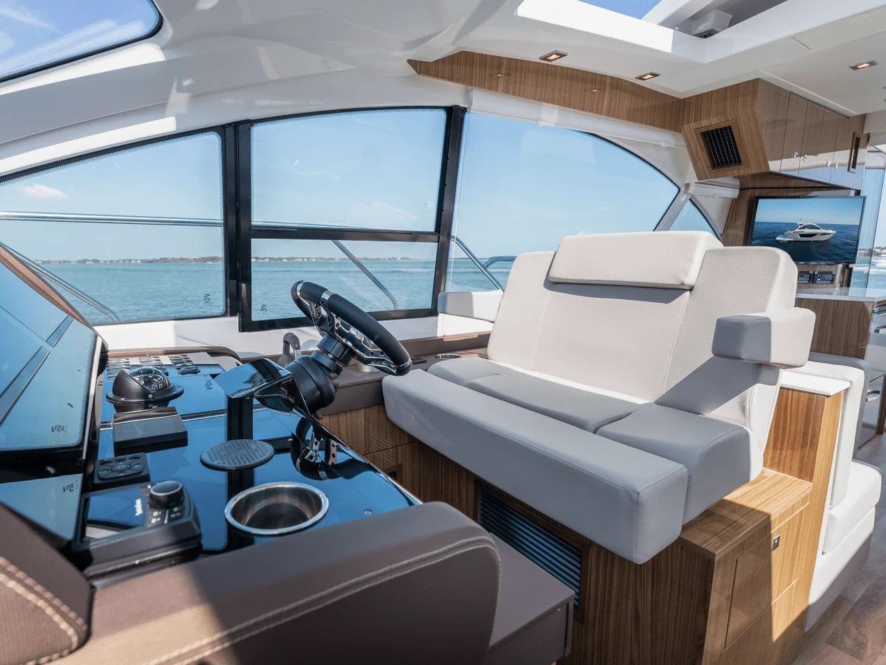 2026 Cruisers Yachts 50 Cantius 50.0 feet, Clearwater, Florida #103