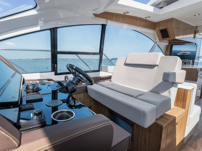 2026 Cruisers Yachts 50 Cantius 50.0 feet, Clearwater, Florida #103