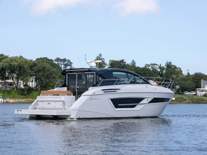 2025 Cruisers Yachts 46 Cantius 46.0 feet, Clearwater, Florida #14