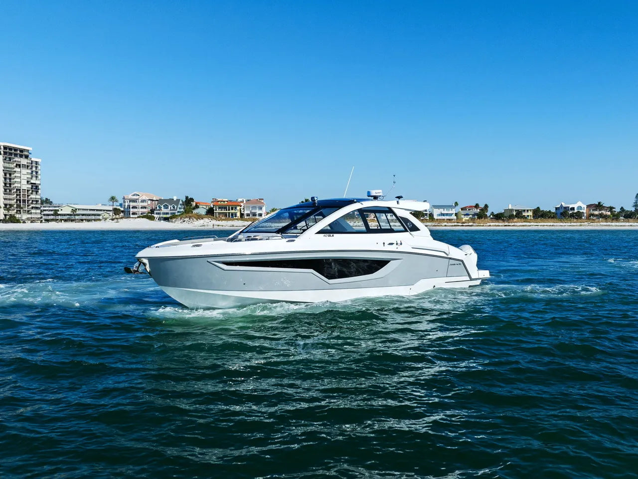 2026 Cruisers Yachts 42 GLS Outboard 42.0 feet, Clearwater, Florida #2