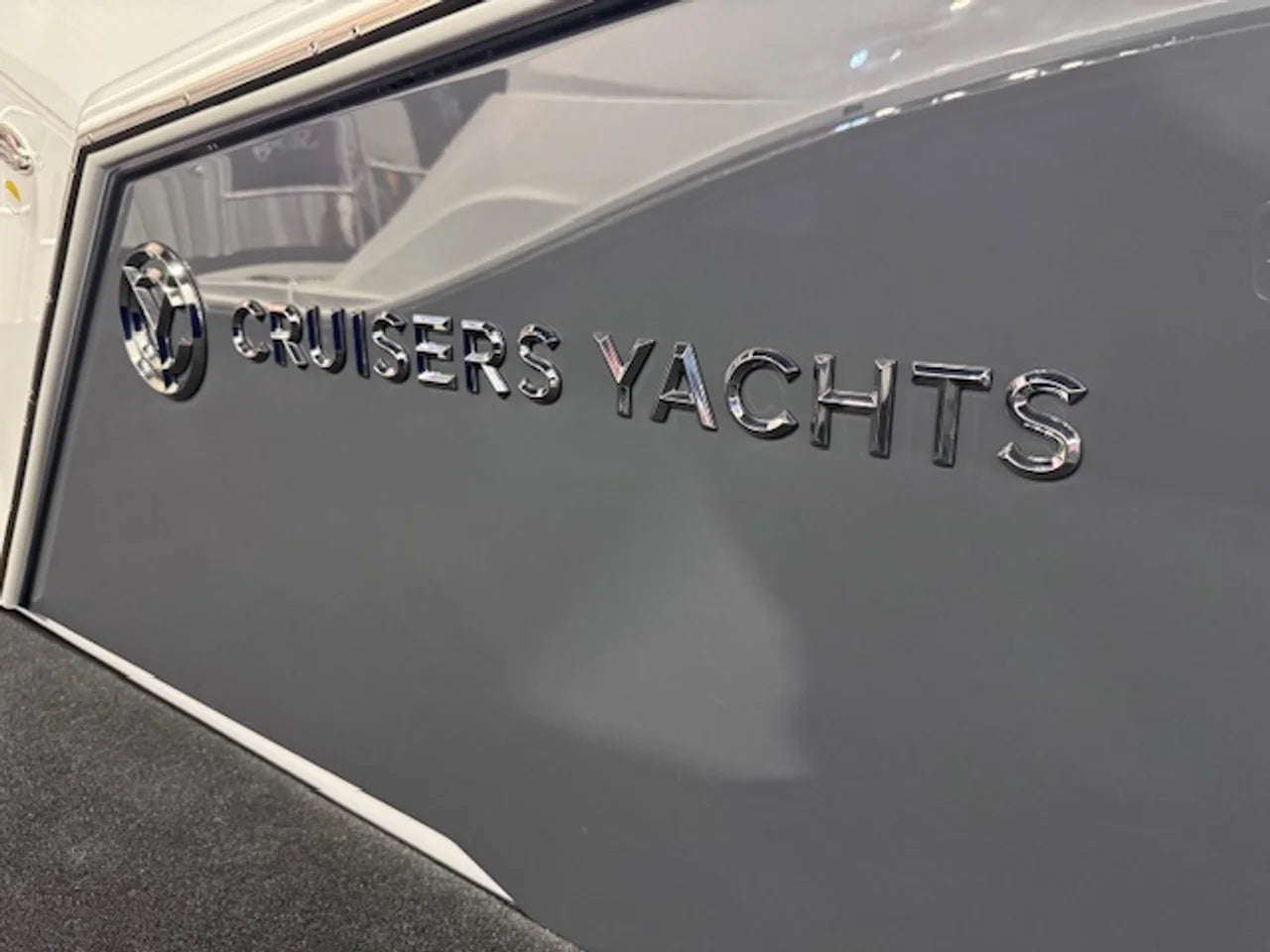 2026 Cruisers Yachts 34 GLS Outboard 34.0 feet, Clearwater, Florida #8