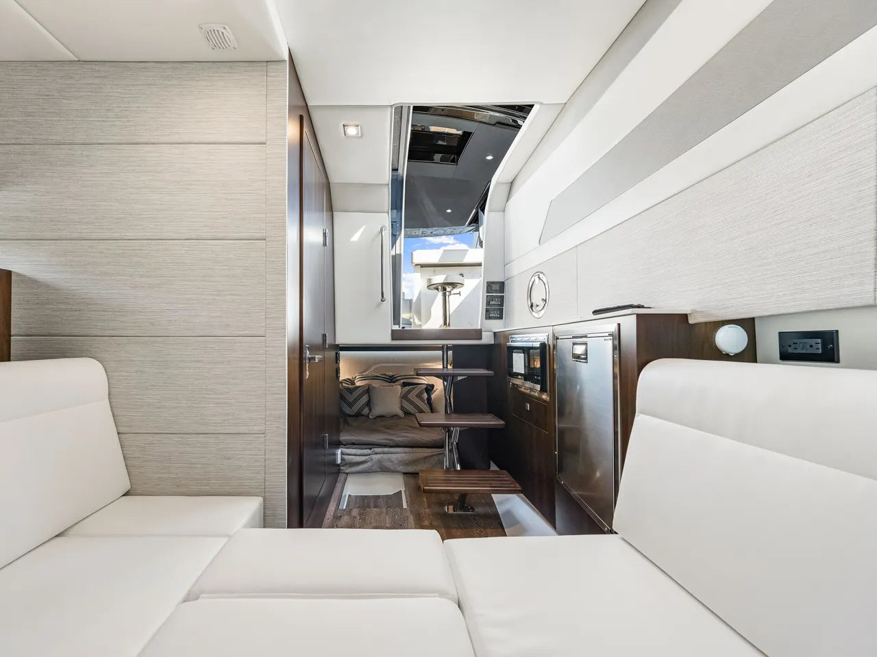 2026 Cruisers Yachts 42 GLS Outboard 42.0 feet, Clearwater, Florida #43