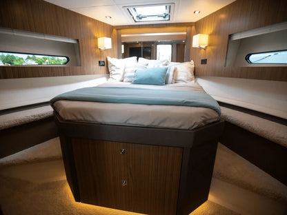 2025 Cruisers Yachts 46 Cantius 46.0 feet, Clearwater, Florida #84