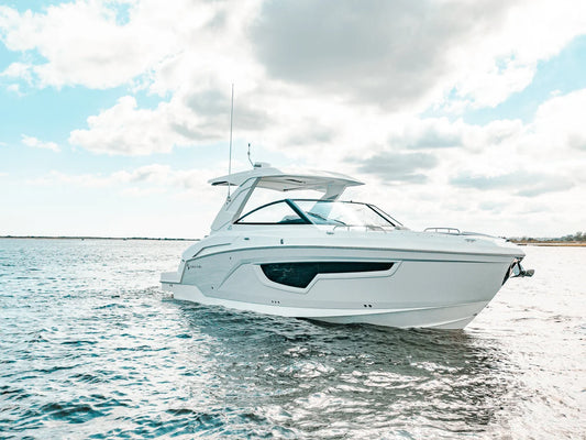 2025 Cruisers Yachts 34 GLS Outboard 34.0 feet, Clearwater, Florida #1