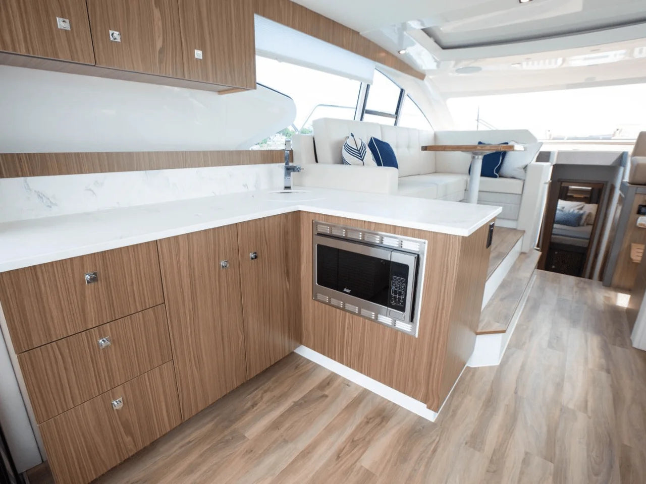 2025 Cruisers Yachts 46 Cantius 46.0 feet, Clearwater, Florida #44