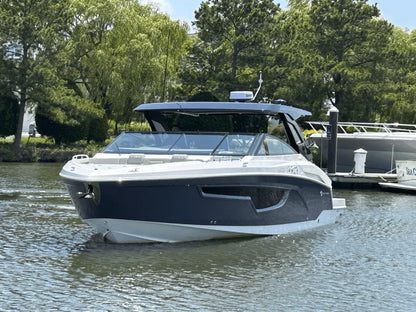 2026 Cruisers Yachts 34 GLS Outboard 34.0 feet, Clearwater, Florida #7