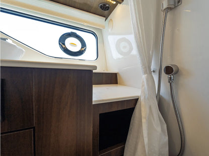 2027 Cruisers Yachts 38GLS-OB 38.0 feet, Clearwater, Florida #118