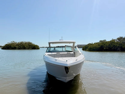 2026 Cruisers Yachts 34 GLS Outboard 34.0 feet, Clearwater, Florida #29