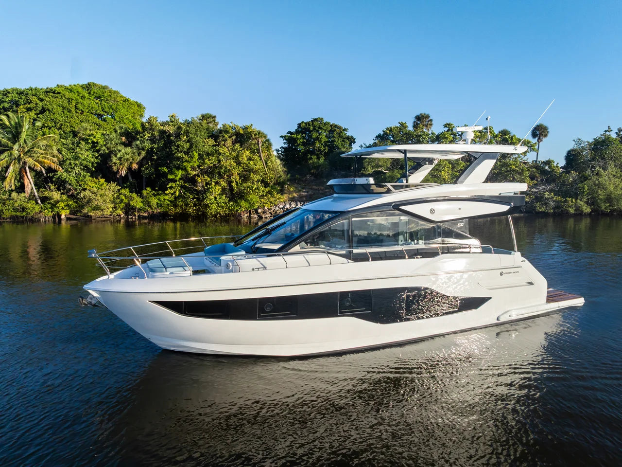 2027 Cruisers Yachts 50 FLY 50.0 feet, Clearwater, Florida #22
