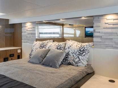 2026 Cruisers Yachts 50 Cantius 50.0 feet, Clearwater, Florida #52