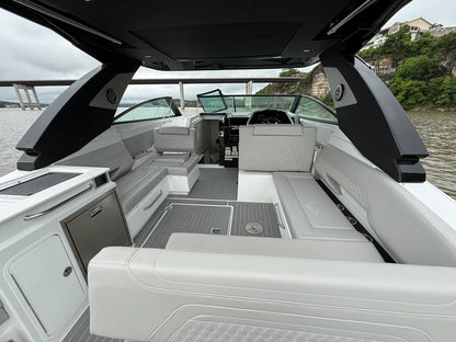 2026 Cruisers Yachts 34 GLS Outboard 34.0 feet, Clearwater, Florida #12