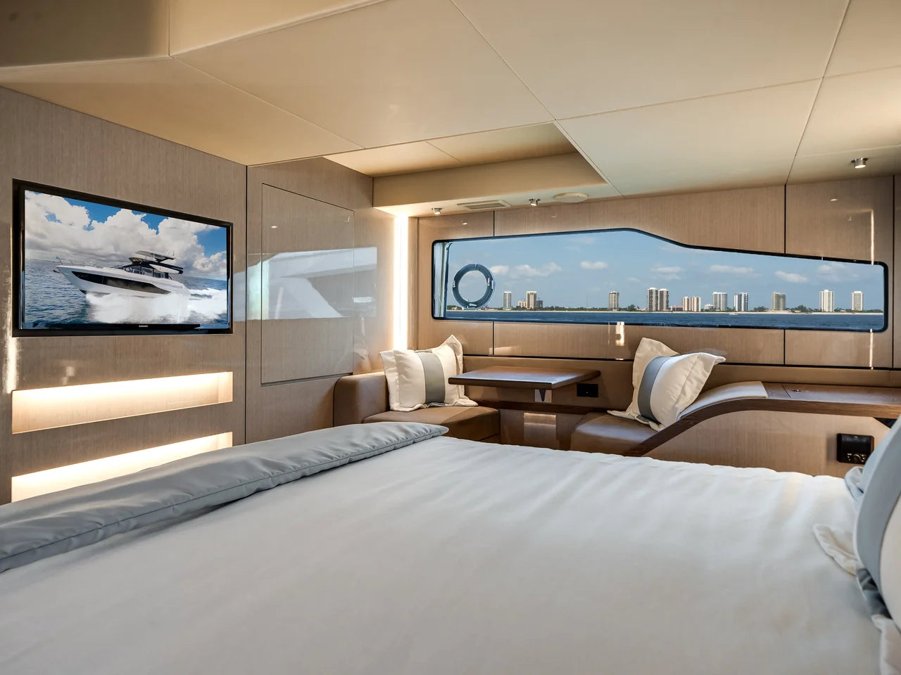 2026 Cruisers Yachts 57 FLY 57.0 feet, Clearwater, Florida #48