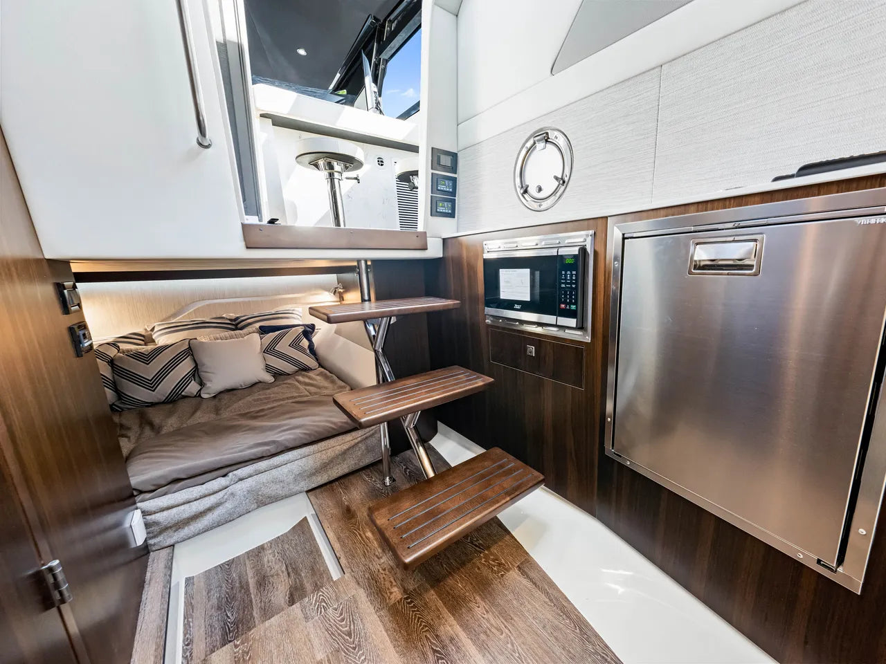 2026 Cruisers Yachts 42 GLS Outboard 42.0 feet, Clearwater, Florida #42