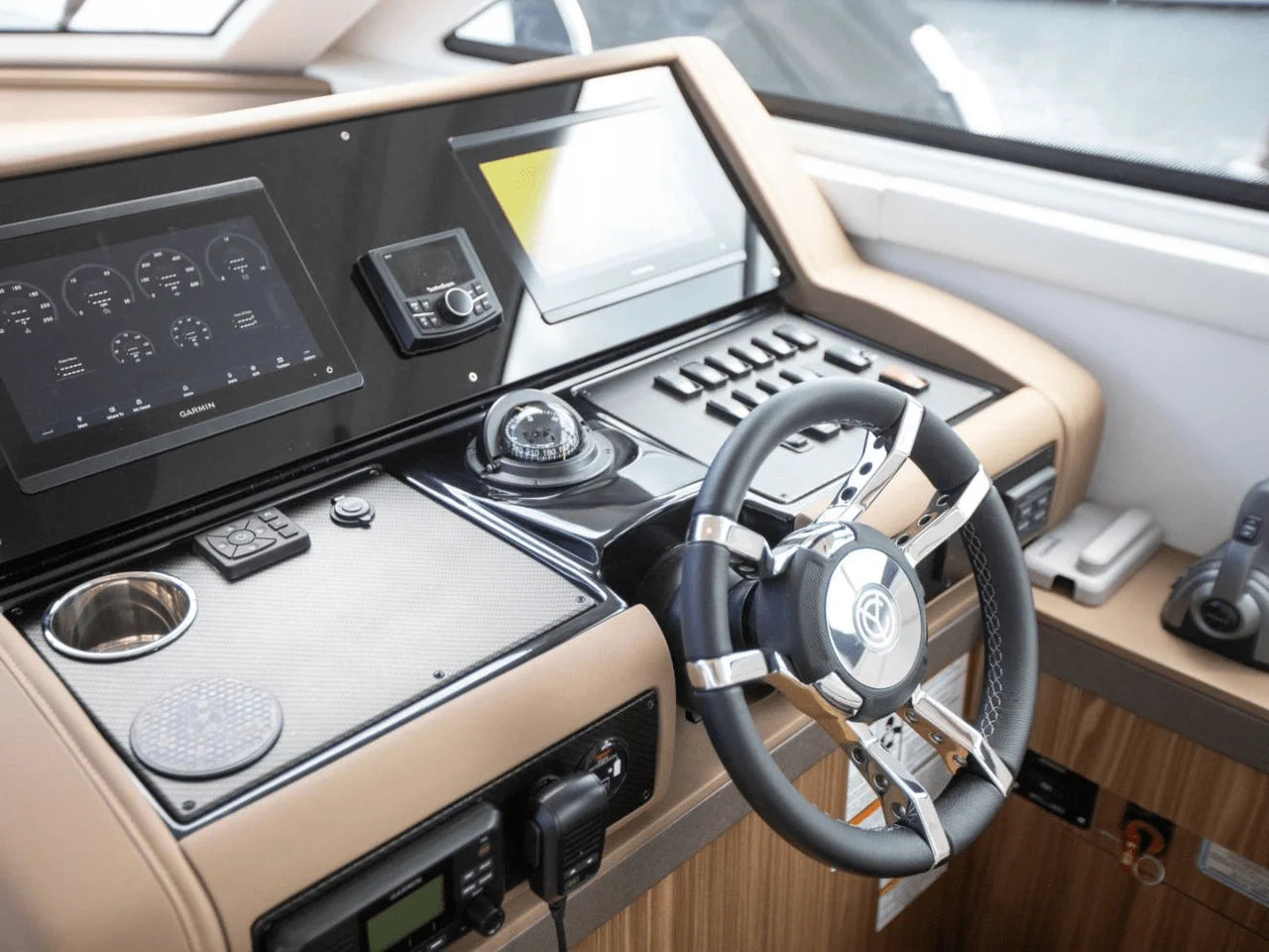 2025 Cruisers Yachts 46 Cantius 46.0 feet, Clearwater, Florida #64