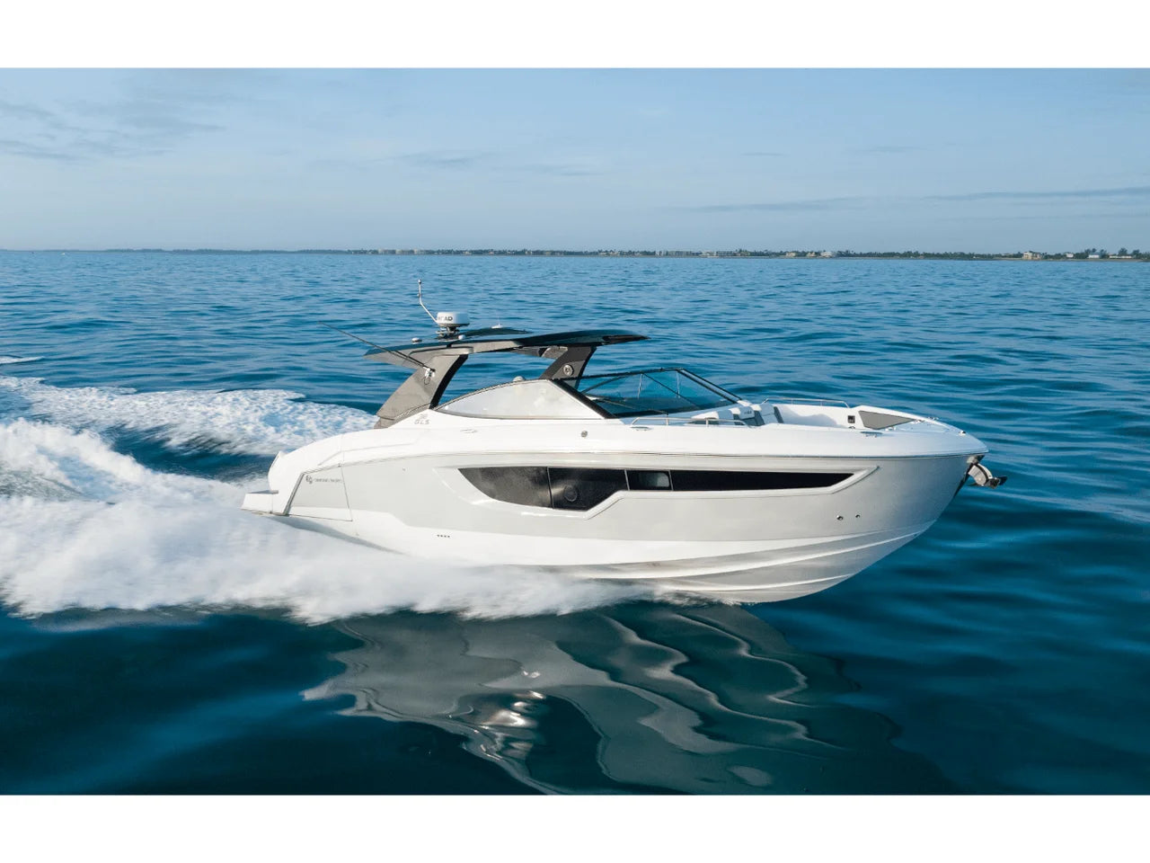 2027 Cruisers Yachts 38GLS-OB 38.0 feet, Clearwater, Florida #3