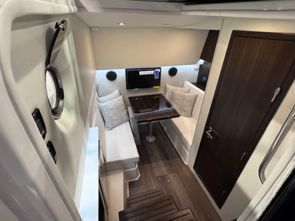2026 Cruisers Yachts 34 GLS Outboard 34.0 feet, Clearwater, Florida #25