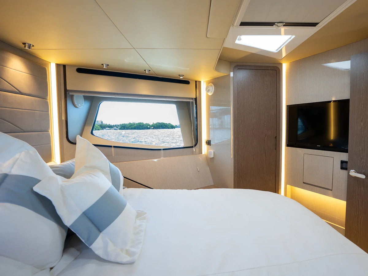 2026 Cruisers Yachts 57 FLY 57.0 feet, Clearwater, Florida #46