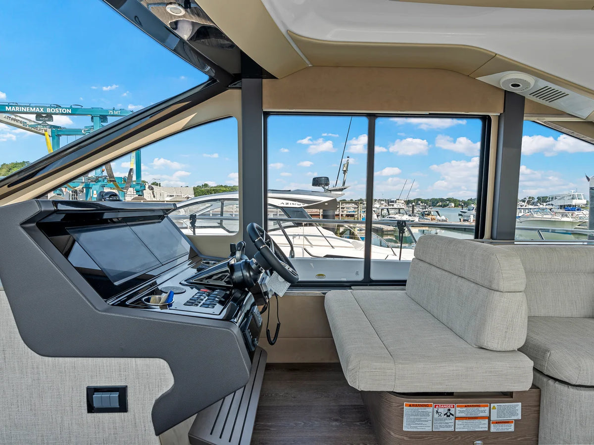 2027 Cruisers Yachts 50 FLY 50.0 feet, Clearwater, Florida #25