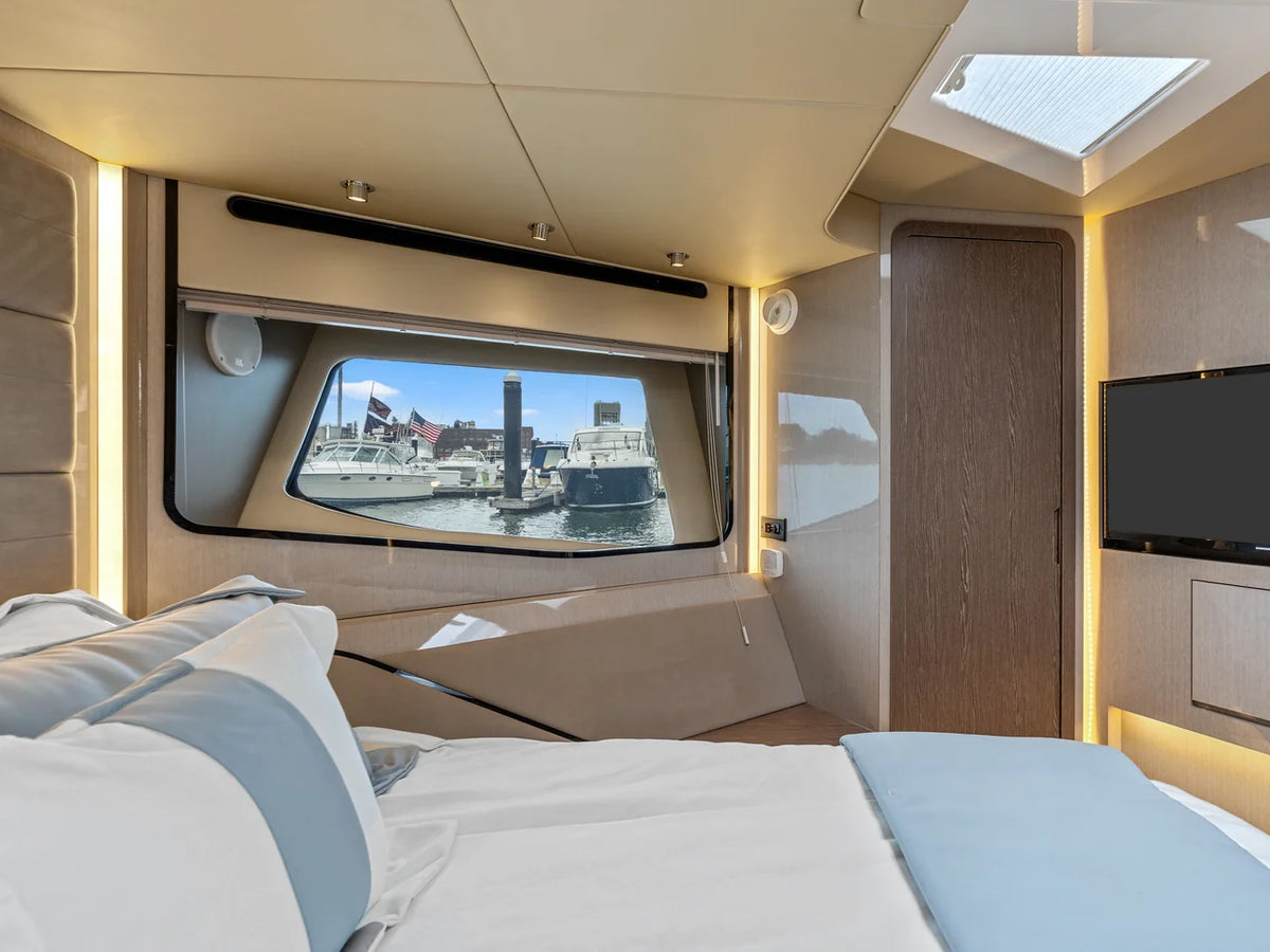 2026 Cruisers Yachts 57 FLY 57.0 feet, Clearwater, Florida #35