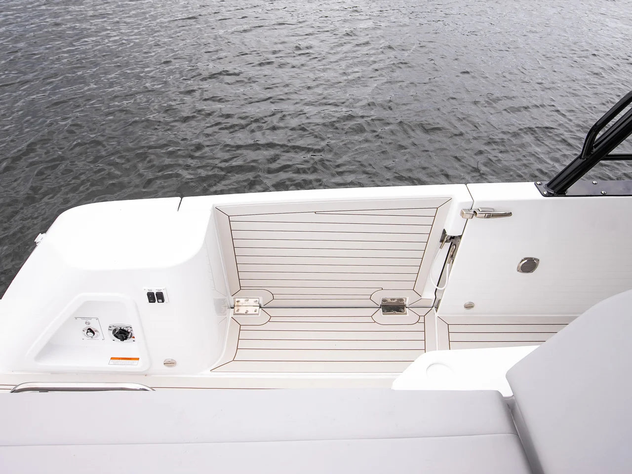 2026 Cruisers Yachts 38 VTR 38.0 feet, Clearwater, Florida #36