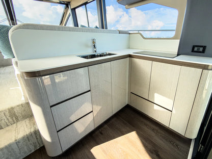 2026 Cruisers Yachts 50 FLY 50.0 feet, Clearwater, Florida #27