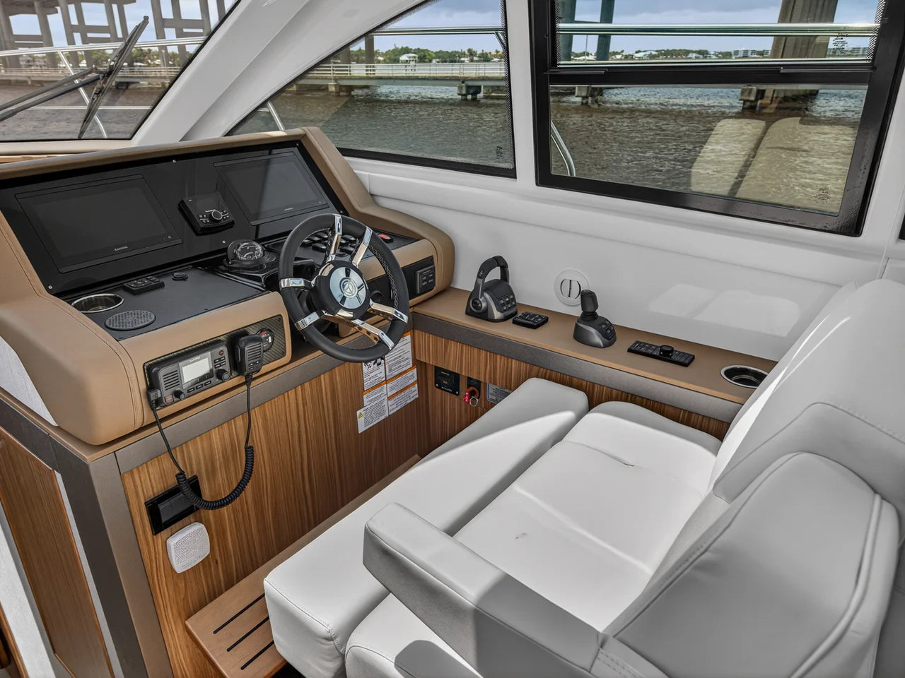 2026 Cruisers Yachts 46 Cantius 46.0 feet, Clearwater, Florida #35