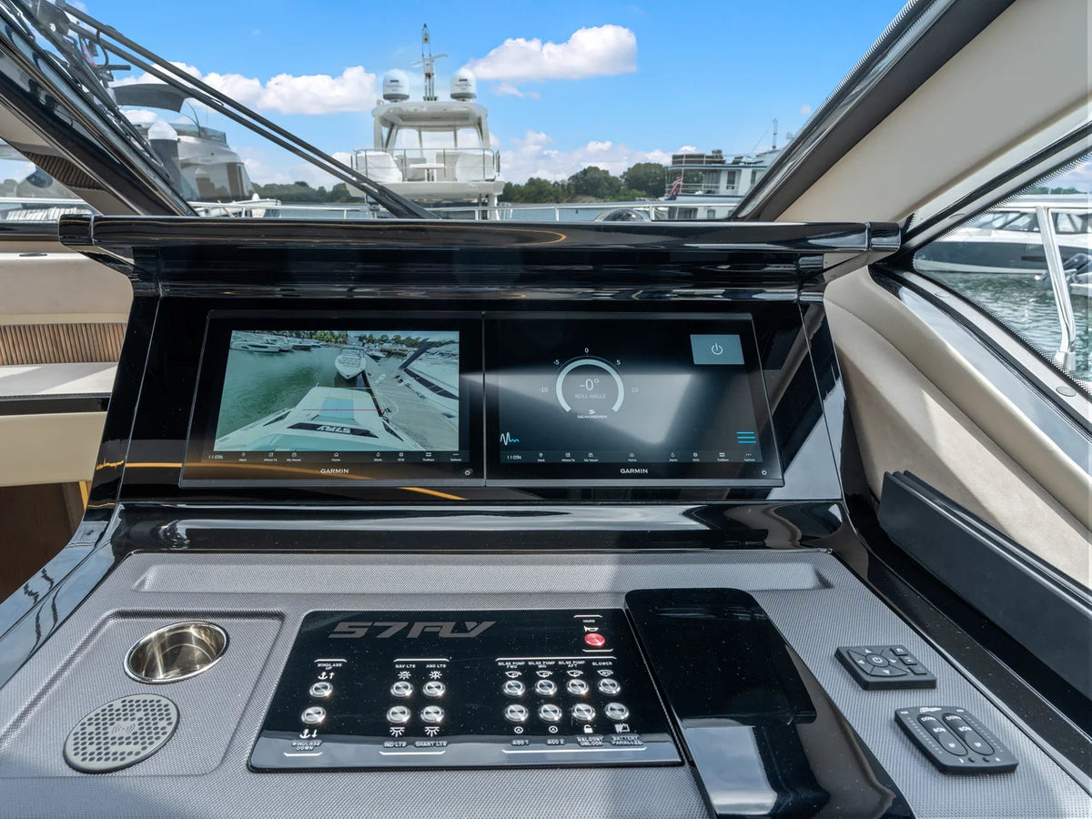 2026 Cruisers Yachts 57 FLY 57.0 feet, Clearwater, Florida #25