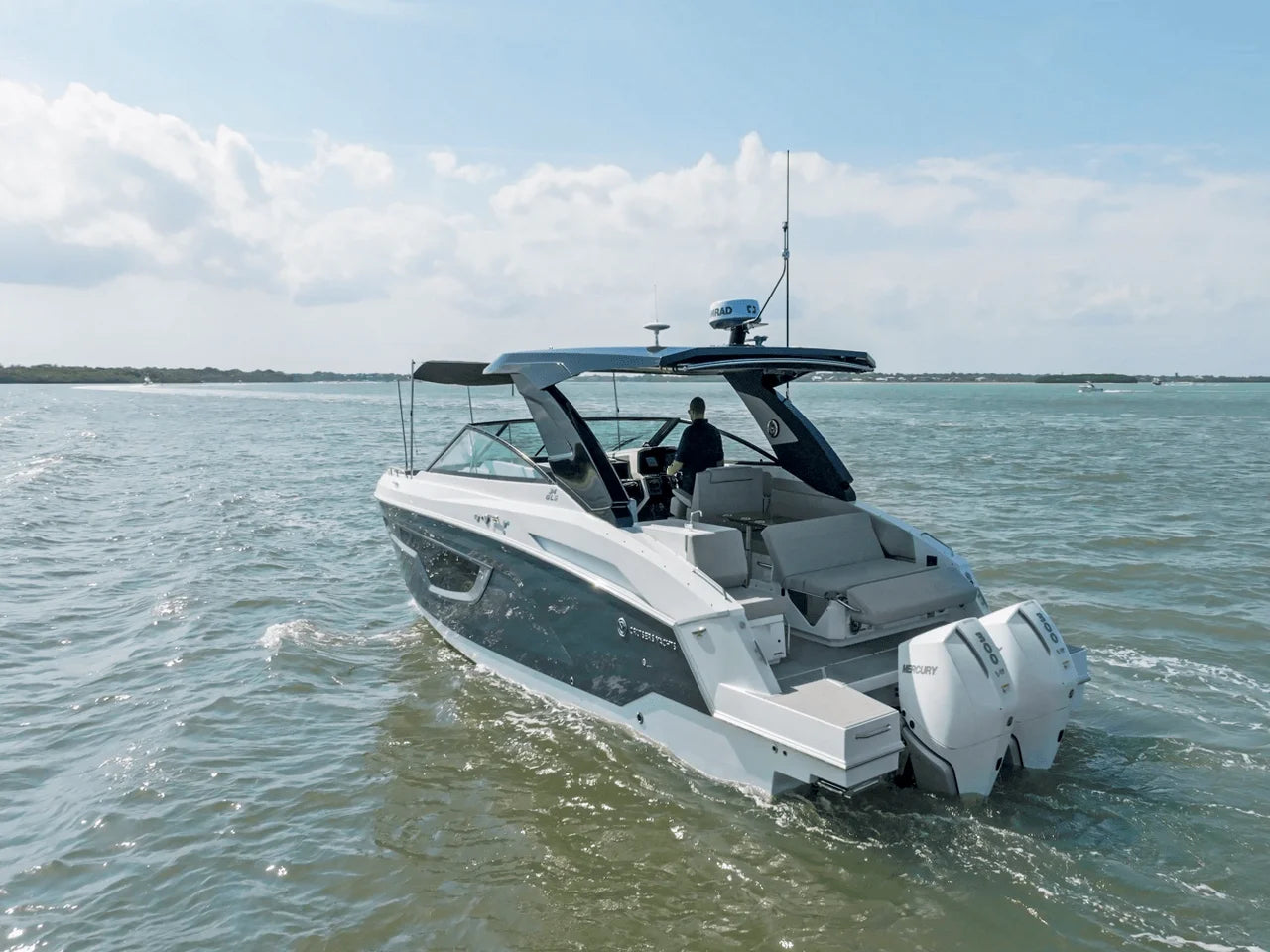 2027 Cruisers Yachts 34 GLS Outboard 34.0 feet, Clearwater, Florida #5