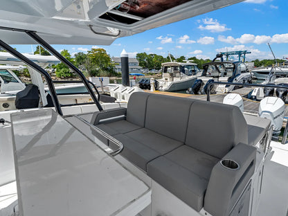 2026 Cruisers Yachts 38 VTR 38.0 feet, Clearwater, Florida #11