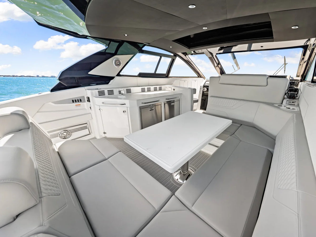 2026 Cruisers Yachts 42 GLS Outboard 42.0 feet, Clearwater, Florida #3