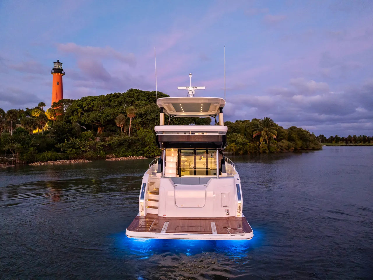 2026 Cruisers Yachts 50 FLY 50.0 feet, Clearwater, Florida #8