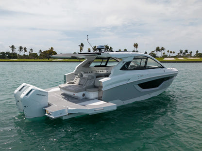 2026 Cruisers Yachts 42 GLS Outboard 42.0 feet, Clearwater, Florida #2