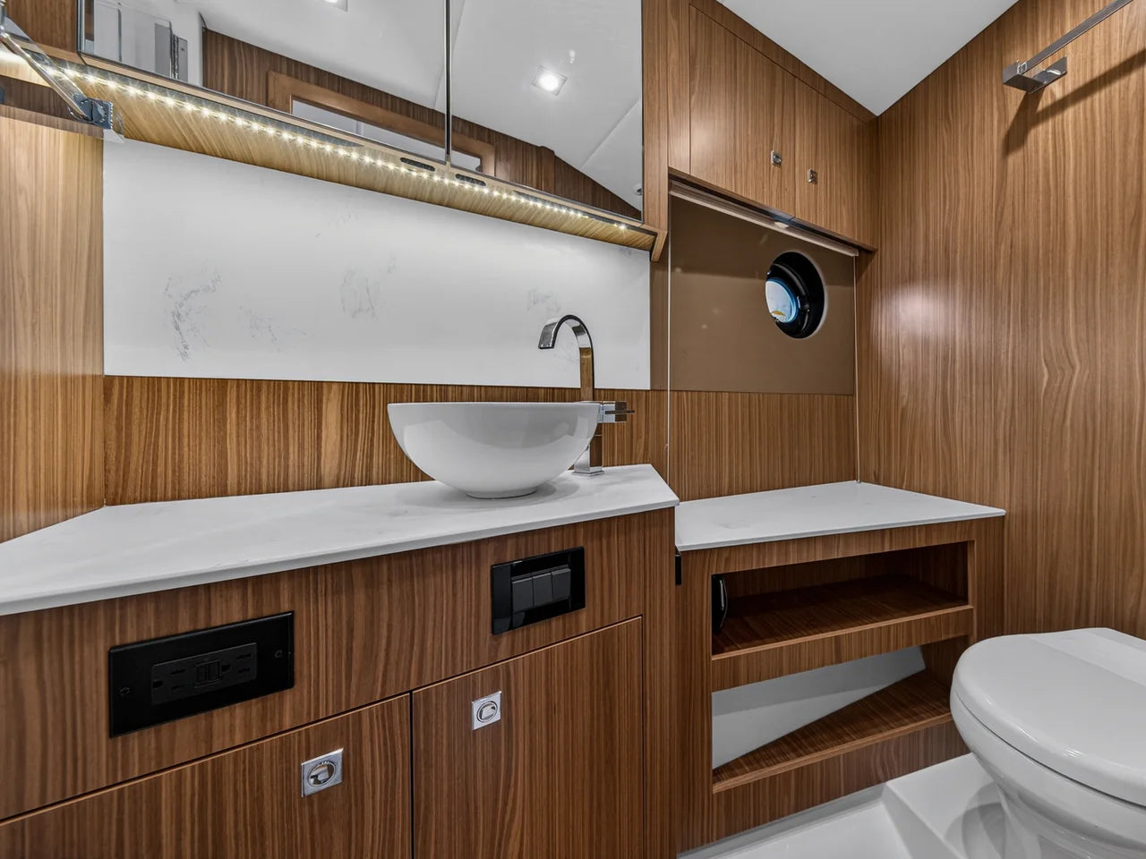 2026 Cruisers Yachts 46 Cantius 46.0 feet, Clearwater, Florida #54