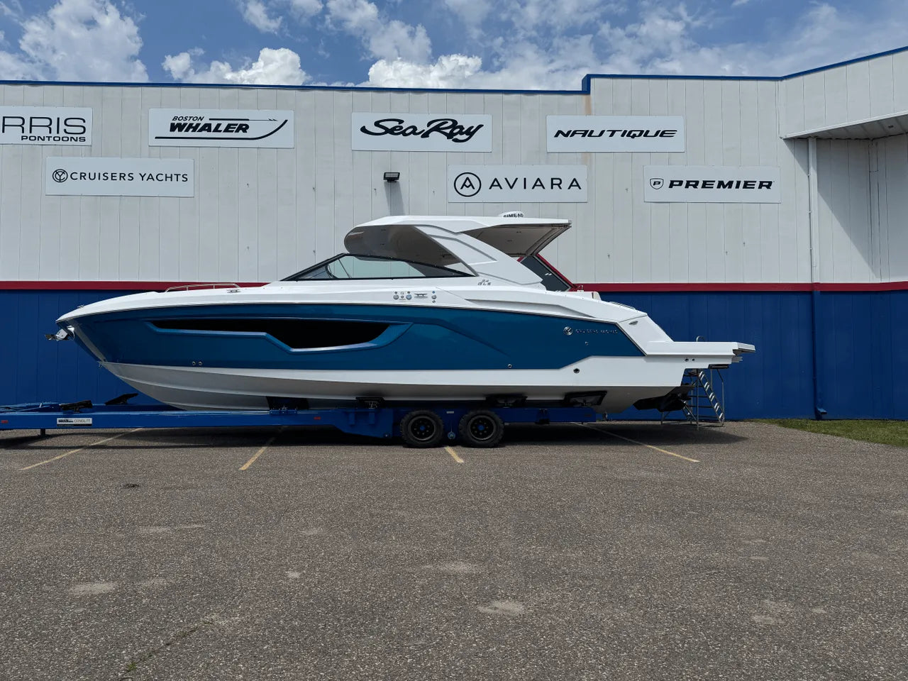 2026 Cruisers Yachts 34 GLS 34.0 feet, Clearwater, Florida #3