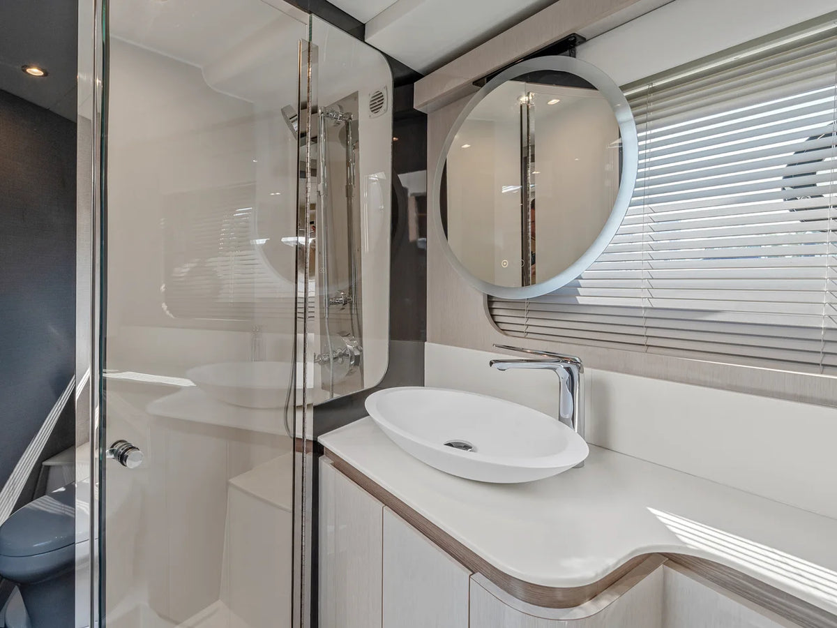 2027 Cruisers Yachts 50 FLY 50.0 feet, Clearwater, Florida #33
