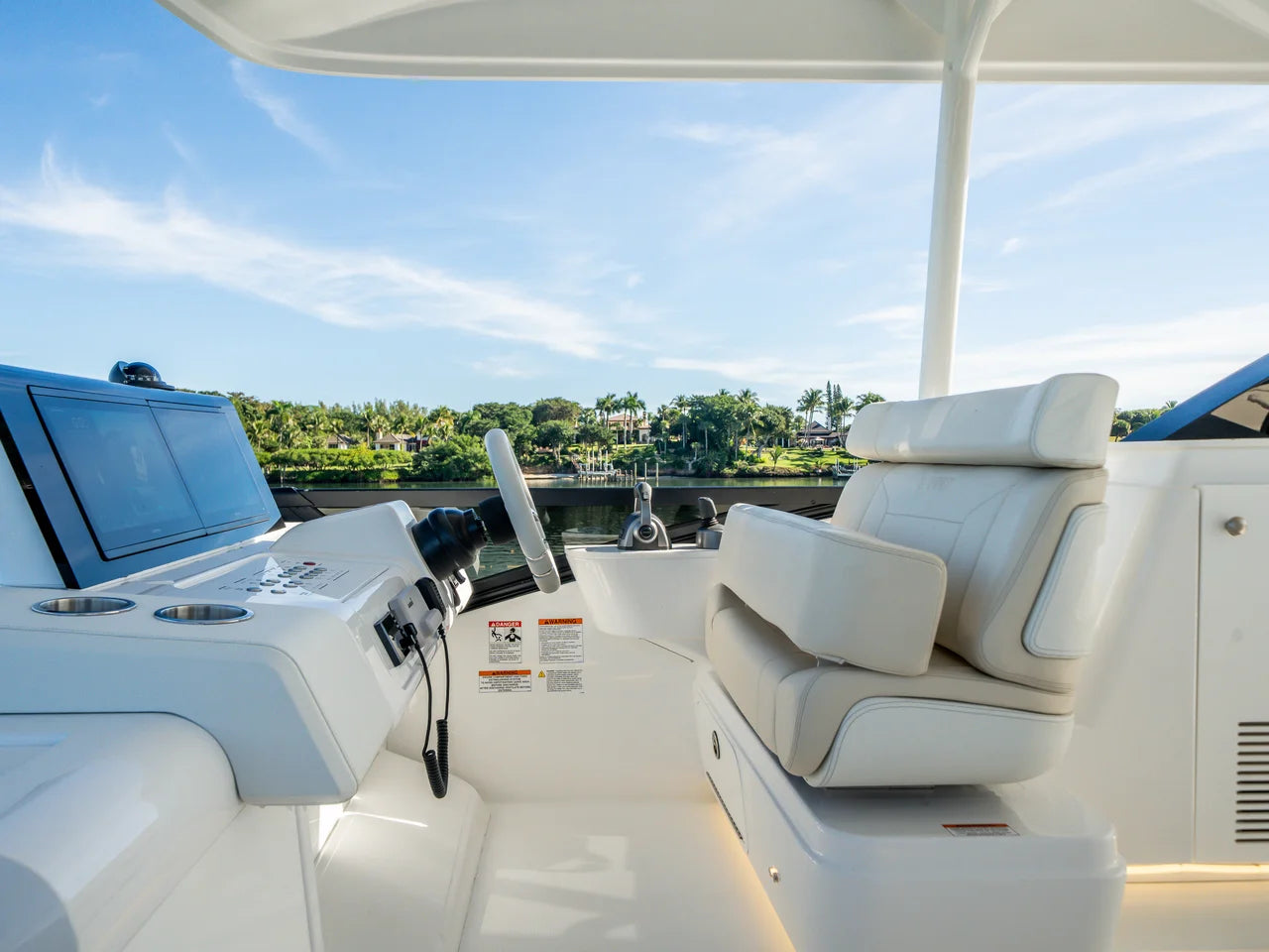 2026 Cruisers Yachts 57 FLY 57.0 feet, Clearwater, Florida #27