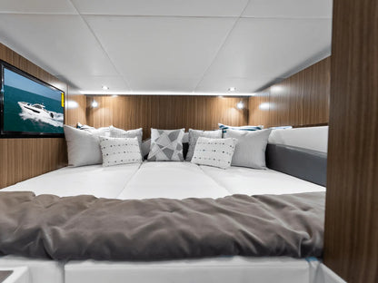 2026 Cruisers Yachts 50GLS OB 50.0 feet, Clearwater, Florida #30