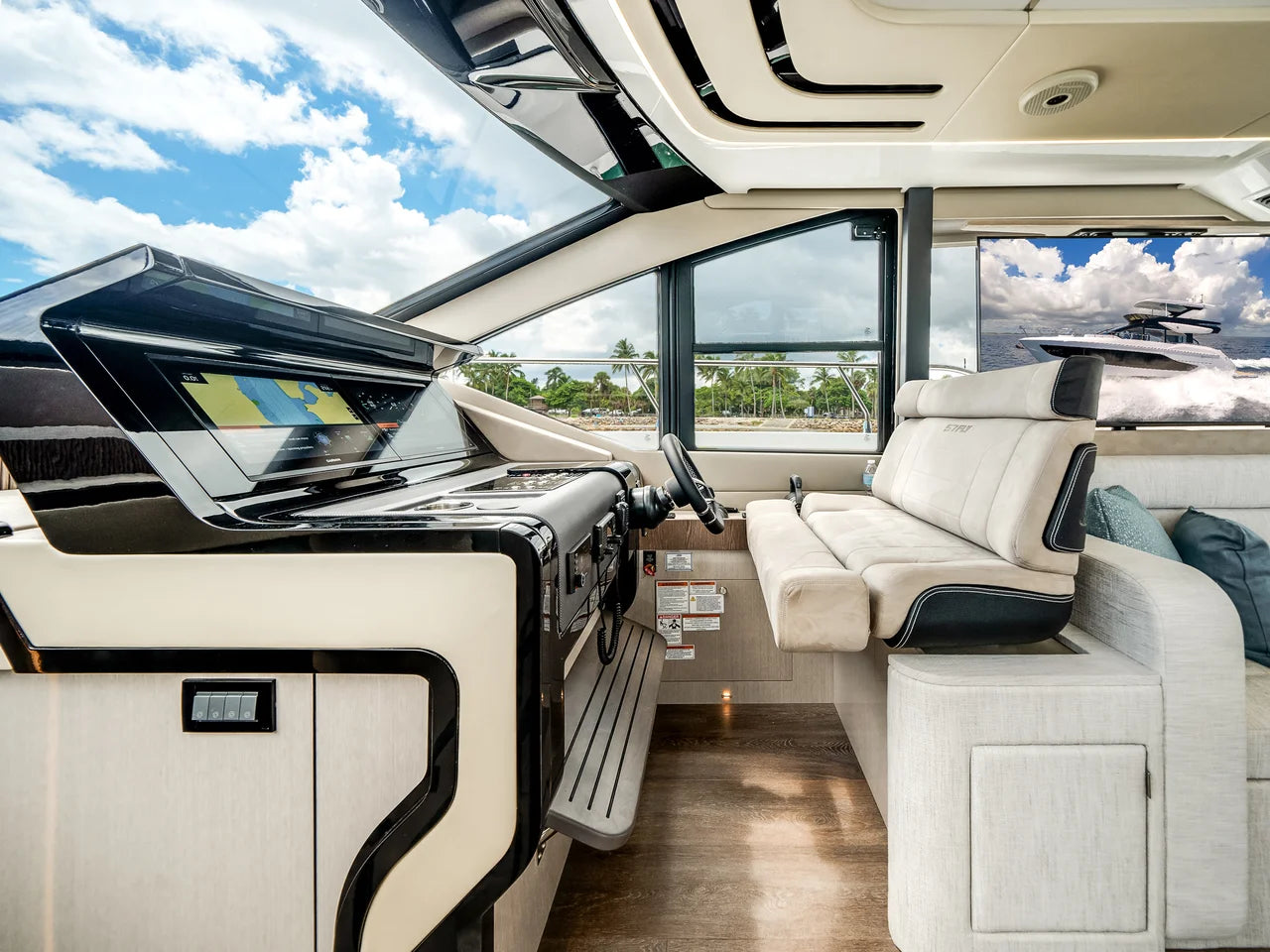 2026 Cruisers Yachts 57 FLY 57.0 feet, Clearwater, Florida #30