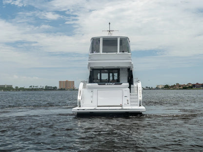 2026 Cruisers Yachts 57 FLY 57.0 feet, Clearwater, Florida #7