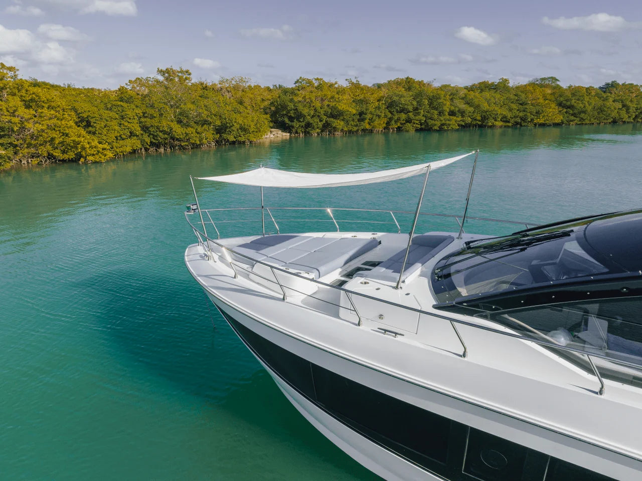 2027 Cruisers Yachts 57 FLY 57.0 feet, Clearwater, Florida #22