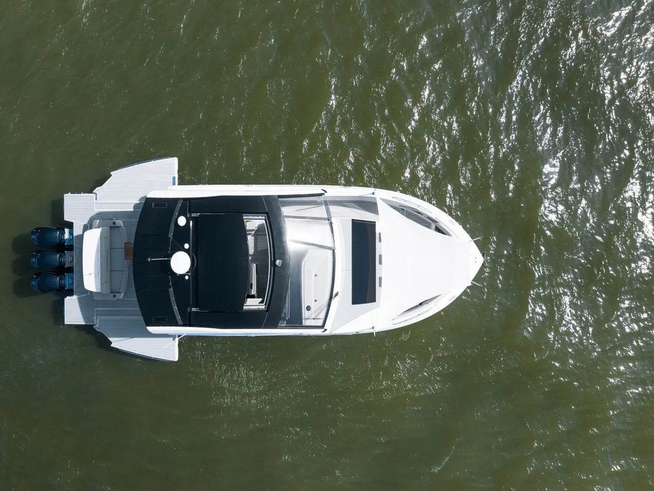 2026 Cruisers Yachts 50GLS OB 50.0 feet, Clearwater, Florida #18