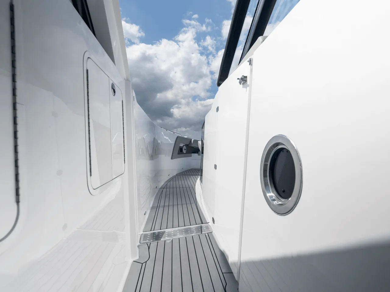 2026 Cruisers Yachts 50GLS OB 50.0 feet, Clearwater, Florida #66