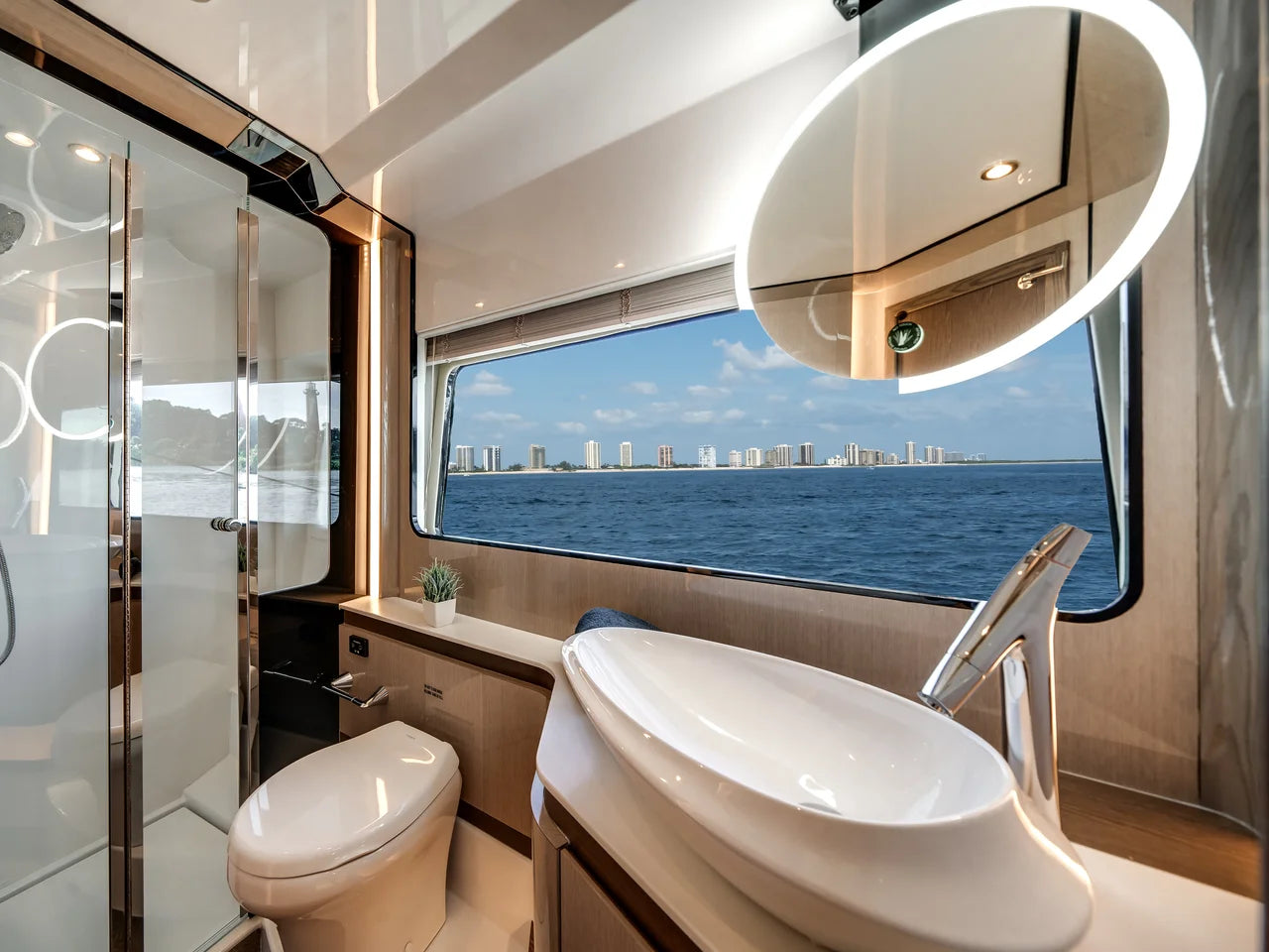 2026 Cruisers Yachts 57 FLY 57.0 feet, Clearwater, Florida #60